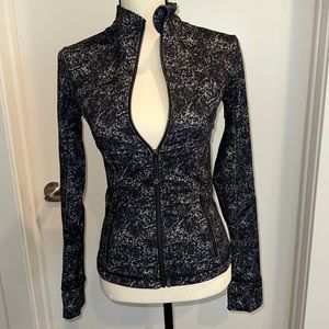 LIKE NEW - Lululemon Define Jacket - size 4 - speckled black/purple/grey